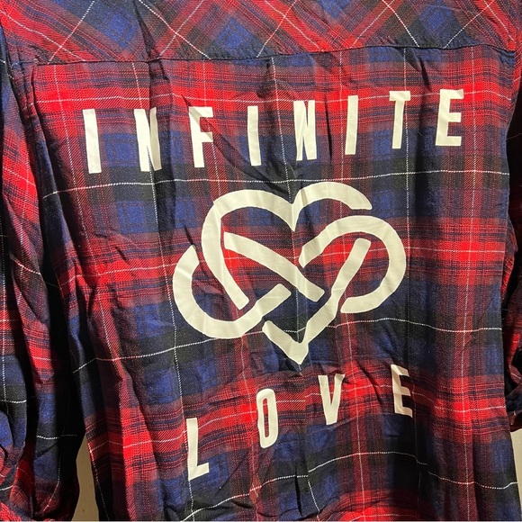 Red Blue Plaid Button Up Flannel - Picture 4 of 5